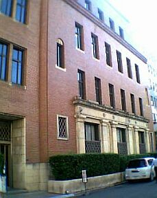 �����������F