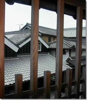 �ɐ��͍菤�l��