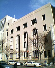 �Ɣ��̃R���g���X�g