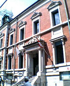 �Y��ȃA�[�`��